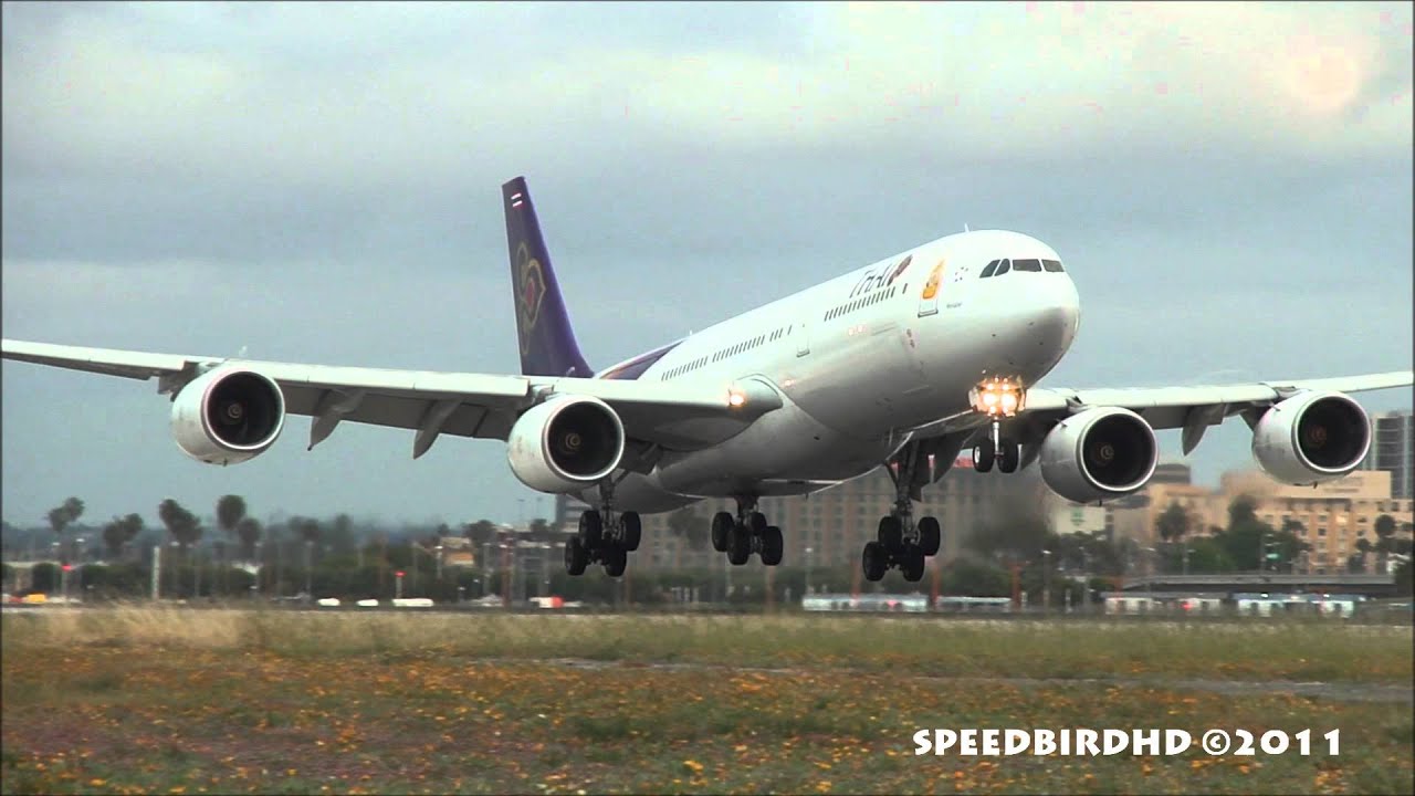 THAI Airways Airbus A340-541 [HS-TLC] Landing in Los