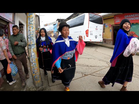 Video: Otavalo, Ecuador: Chợ nổi tiếng và Fiesta del Yamor