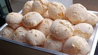 Como fazer pão de queijo caseiro que cresce muito e fica delicioso! #pãodequeijo 