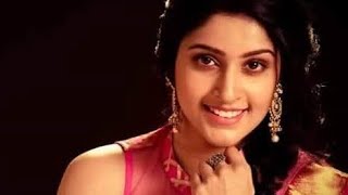 Tanya Ravichandran Hot Cleavage Show In Vertical