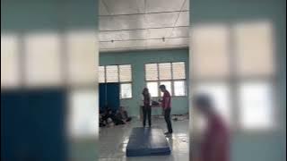 Pjok( Senam lantai roll depan) 