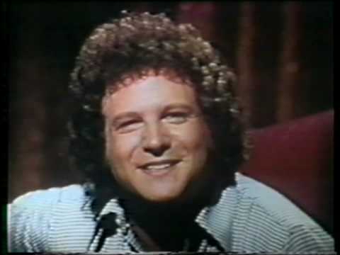 Video: Albert Brooks: Biografie, Karriere, Privatleben