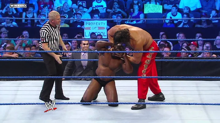 Friday Night SmackDown - Ezekiel Jackson vs. The G...