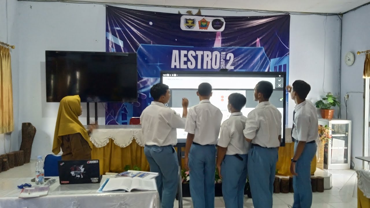 Titik Agustina_SMAN 1 PLOSOKLATEN_Pemanfaatan IFP dalam Pembelajaran Informatika Materi Algoritma