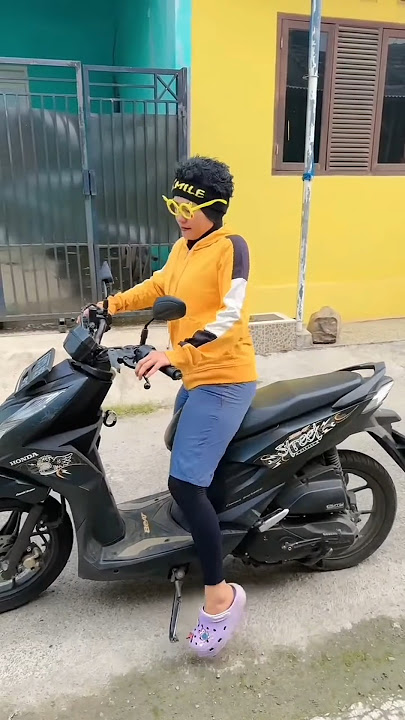 Motornya bisa bunyi telolet basuri 🚲🏍️🛵#basuri#elolet #klaksontelolet