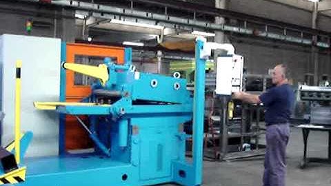 SERVOPRESSE Compact Traversing Decoiling Feeder Straightener Line  VIDEO 2