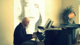 Video thumbnail of "googoosh's jAdeh on the piano - گوگوش - جاده"