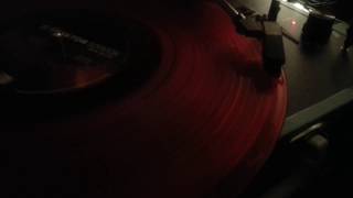 Controlling Virtual DJ on a USB Record Player by Timecode Vinyl