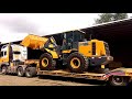 Loading XCMG LW500FN Wheel loader