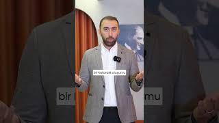 Akıllı Mercek Ameliyatı Sonrası Katarakt Gelişir Mi? Doç. Dr. Berkay Akmaz, İzmir Göz Doktoru Resimi