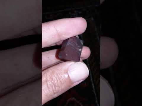 حجر المانداين جارنيت Garnett mandarin stone