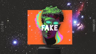 Q o d ë s ft Moonessa - FAKE (Lyric Video)