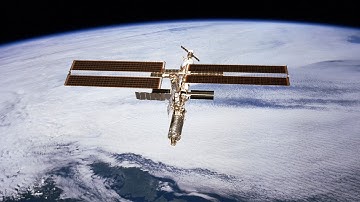Data Centers in Space: The Future of Cloud Computing? 🚀
