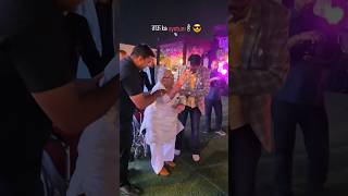 Tau ka System Hai #khatushyam #khatu #shyambhajan #khatushyambaba #sawariya #sawariyaseth #shyama