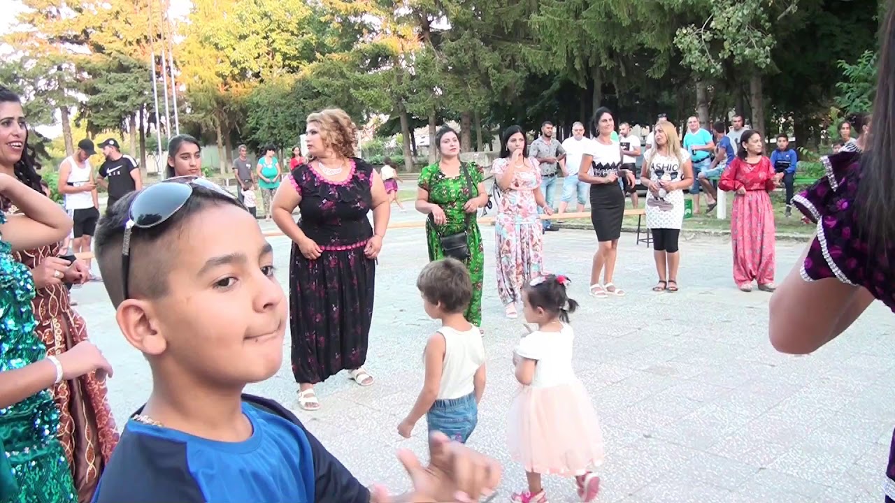 GUNAIDIN VE ELMAZ KINA PET MOGILI