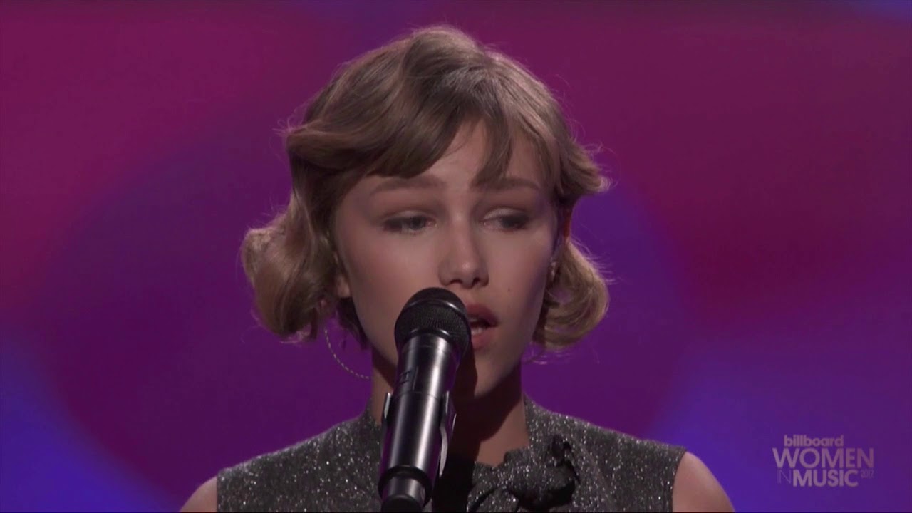 Grace VanderWaal acceptance Speech; RisingStar Billboard WomenInMusic (Full Video) • 2017.11.