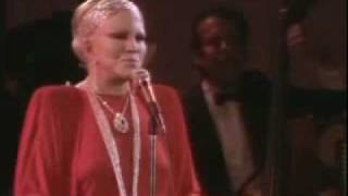 Peggy Lee - Why Don&#39;t You Do RightThe Quintessential