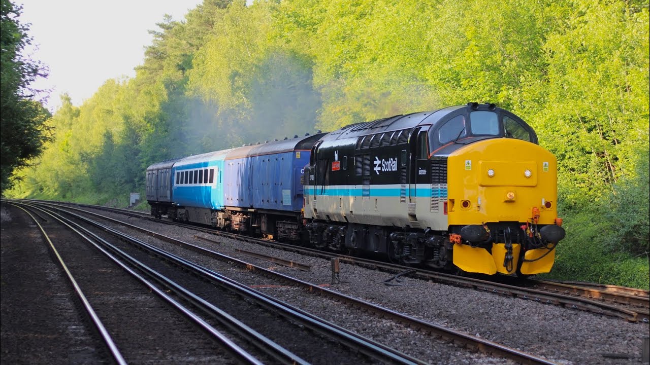 A few evening Freight and special moments at Shawford 17/06/2025