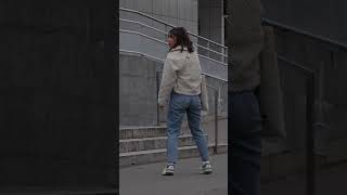 Thumbnail for C’est pas moi je sais pas siffler 😂😂🤯 #humour #drole #caméracachée #prank
