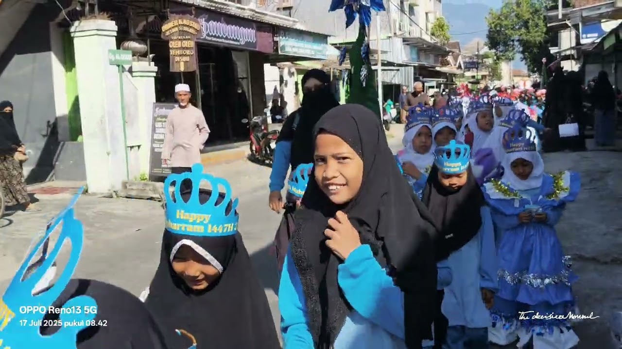 Pawai Ta'aruf Tahun Ajaran Baru MI Al-Fatah Temboro Putri 2025