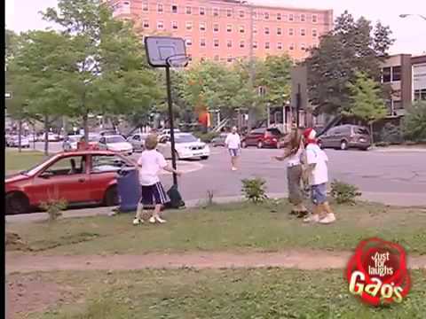 Just For Laughs Gags. Баскетбольная стойка