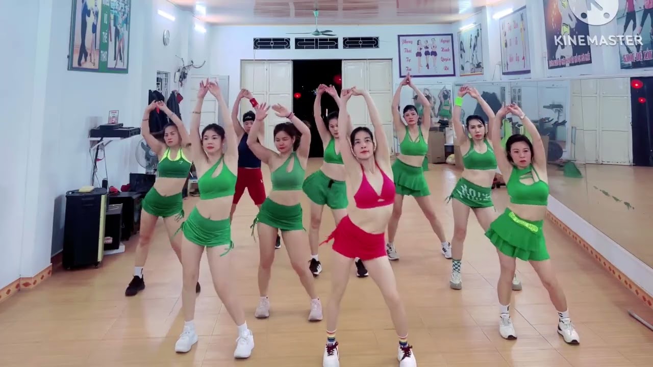 Aerobic Trộm Vía Nhạc phê Tê Rốn#remix #nhachaymoingay #giamcan #giambeobung #giameo 
