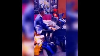 Mica WeTende SA iyo Calvary 🎹🎹 ROLAND E28