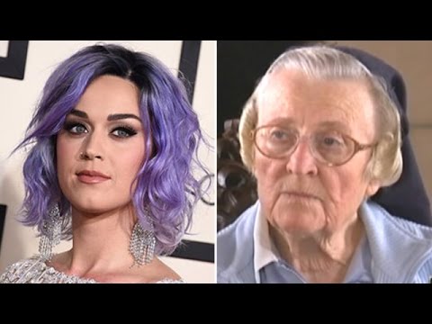 Videó: Katy Perry nyerte a győzelmet az apácákon, kapta a konventet