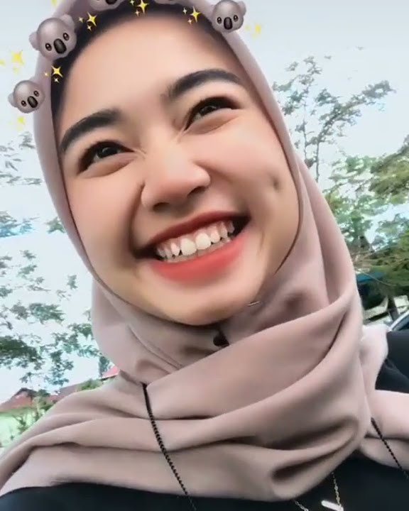 lah, gmana tuh??😂😂😂 #shorts #hijab #cantik