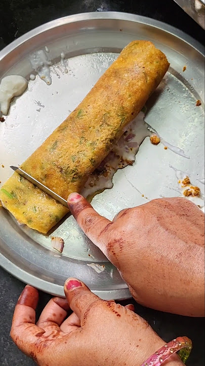 Best cheela for breakfast 😋 #shwetaajioji #shorts #trending #ytshorts #relatable #breakfast