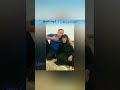 متین خواننده کرد کرمانشاهی برای مادرش میخونه و بوسش میکنه 