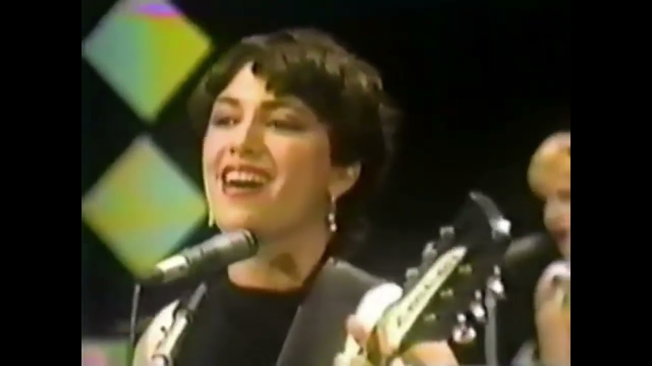 The Real World- The Bangles