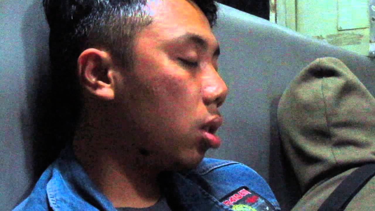 Gelagat Orang Ketiduran Di Kereta Api YouTube