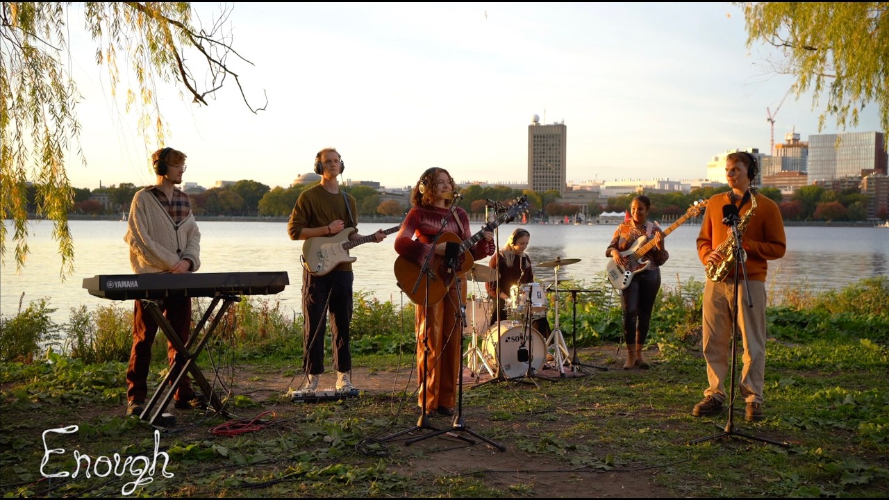 Maggie Welch Live at the Esplanade