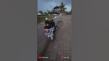 Thumbnail of Yamaha f1zr nih bos senggol dong