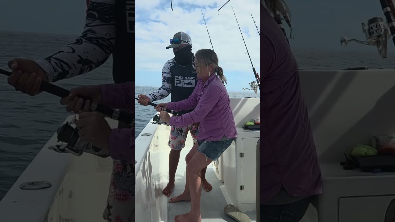 ⁣Costa Rica! Julie catches the biggest tuna of the trip!