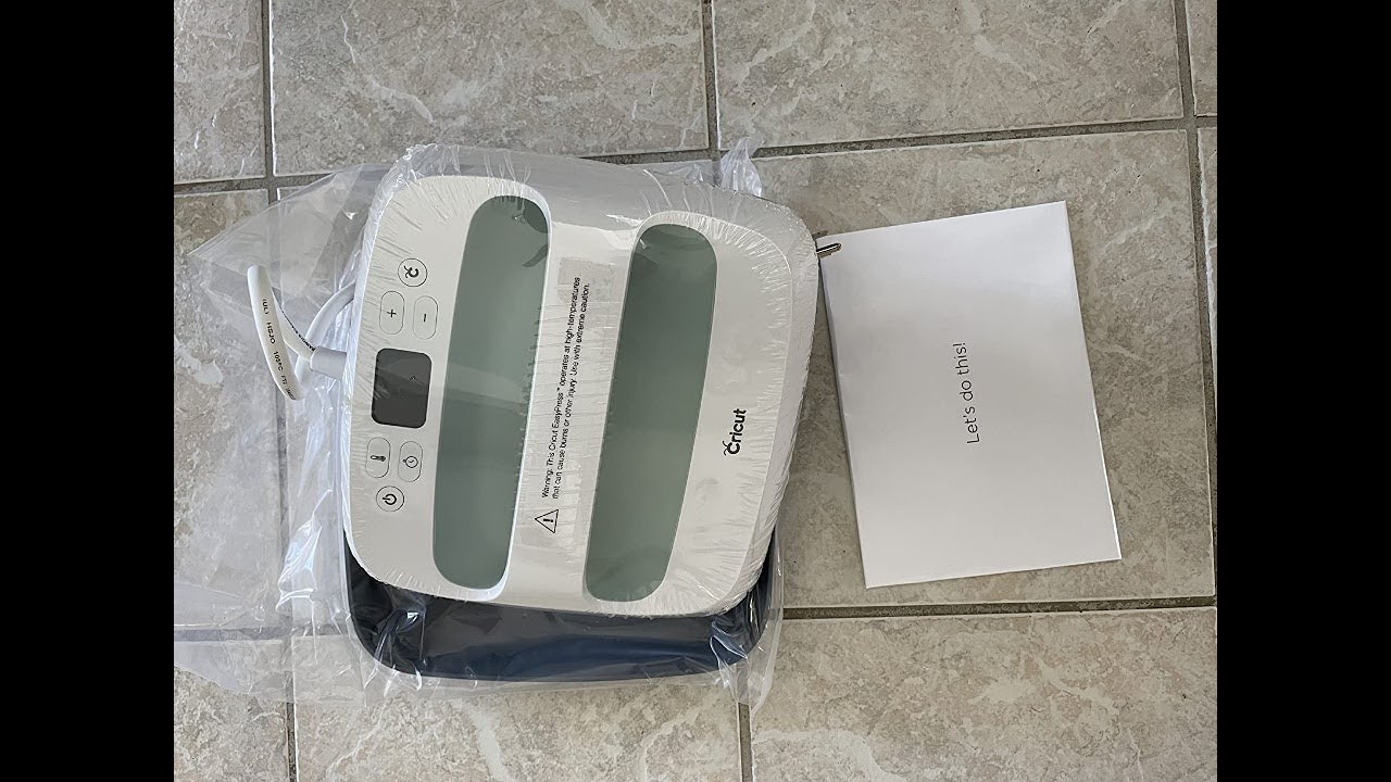 Cricut EasyPress 2 Heat Press Machine (9 in x 9 in), Ideal for TShirts