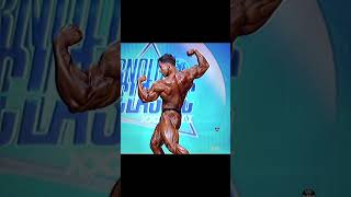 Andrea Mammoli em modo INSANO 😳🔥 — shape absurdo e presença de outro nível ! #andreamammoli