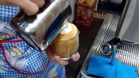 Cách Làm bạc xỉu nóng ngon cực đơn giản với Máy pha cà phê Ascaso