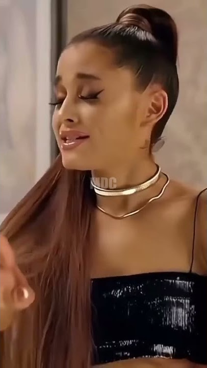 Ariana Grande sneezes sound is really amazing#shorts