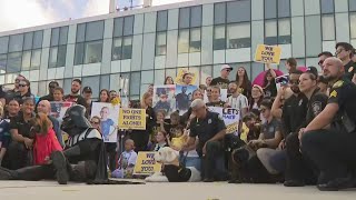 Seventh Annual Childhood Cancer Gold Ribbon Parade Rolls Out From Nicklaus Childrens Hospital
