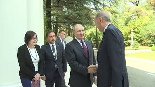 Putin, Cumhurbaşkanı Erdoğan'ı kapıda karşıladı