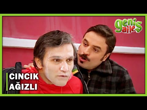 Ulvi, Cevahir'e Kendisini Affettirmeye Çalışıyor! - Geniş Aile 13.Bölüm