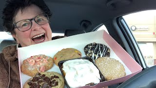 JUMBO CRUMBL COOKIES! -Review: 🍓Crumb, Reece’s Pieces, Cookies & Cream,🍫Chunk, Cinnamon, Cannoli