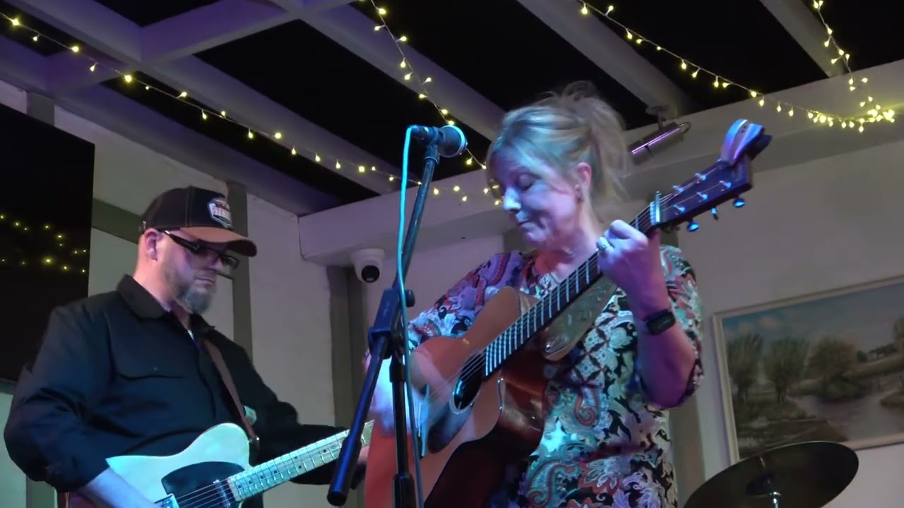 Marshall Couzens - Can't Find My Way Home