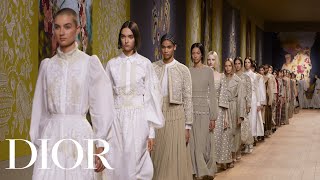 A 360-Degree View of the Dior Autumn-Winter 2022-2023 Haute Couture Show
