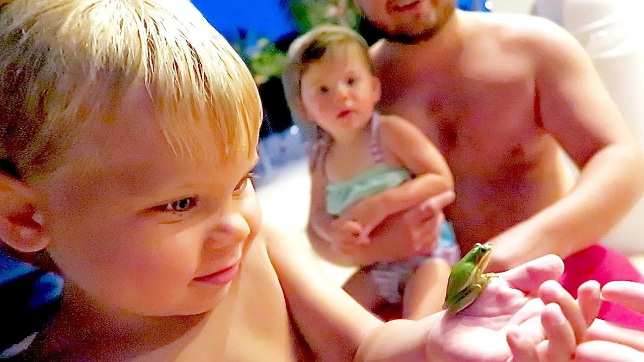 NIGHTTIME POOL CAPTURE! #DBEJCKSummerVacay