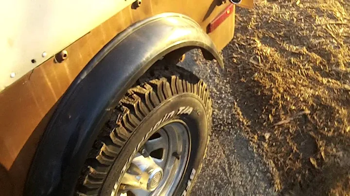 1979 Jeep CJ 5 304 Tour, Exhaust.