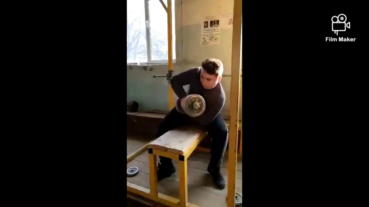 junior armwrestler biceps curl 💪 beqa tukhashvili