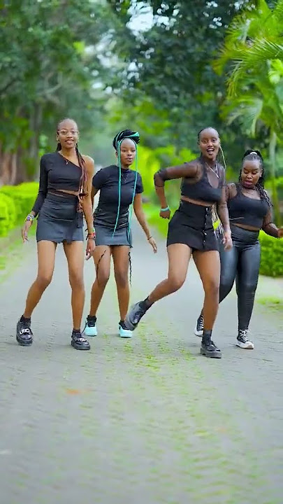 The AlfaHouse Ft Miss Njagi ❤️ 🔥Amapiano😍🔥 #theealfahouse #shorts #dancechallenge